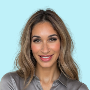Sarah Sink Headshot (350 x 350 px) (1)